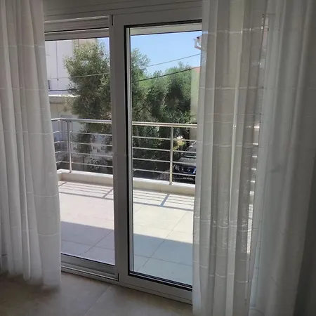 Blue Beach Apartments Ofrínion Dış mekan fotoğraf