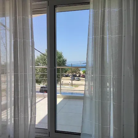 Blue Beach Apartments Ofrínion Dış mekan fotoğraf