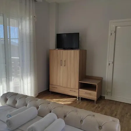 Blue Beach Apartments Ofrínion Dış mekan fotoğraf