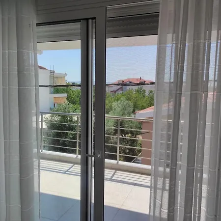 Blue Beach Apartments Ofrínion Dış mekan fotoğraf